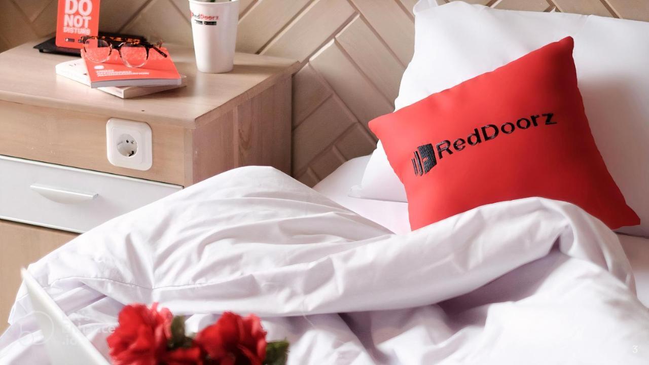 Reddoorz Khoi Nguyen Hotel Ly Chinh Thang Ho Chi Minh-staden Exteriör bild